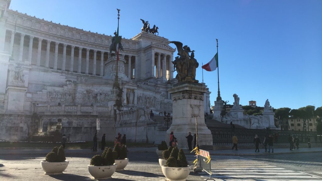 AN IMAGE SHOWING A STATUE STANDING STRONG AND STEADFAST WITH PRIDE AND ELEGANCE. 